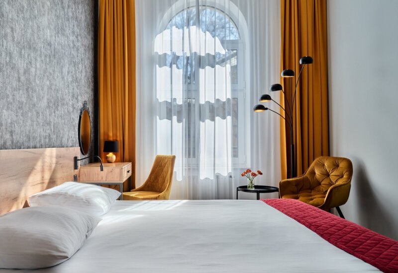 comfortable room with king size bed