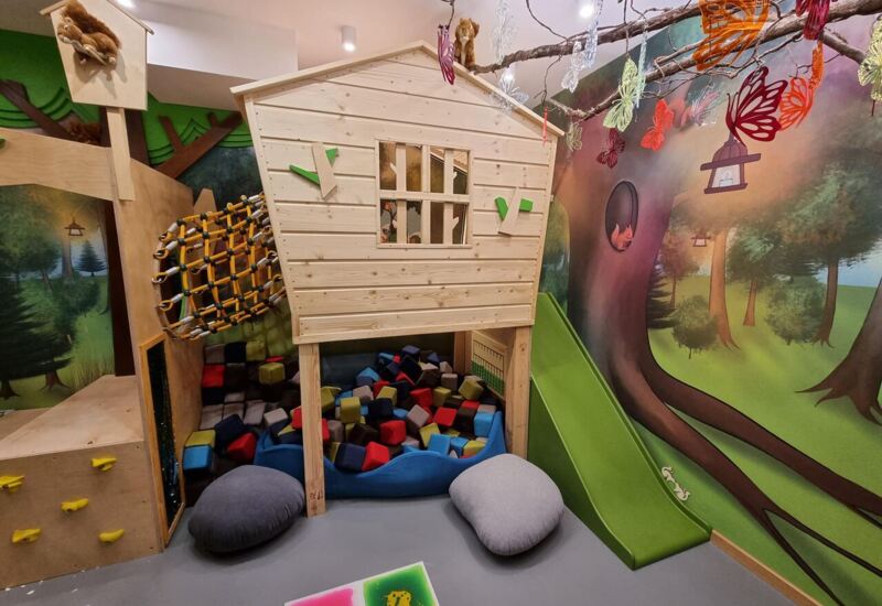 Kids Club with interactive toys and creative workshops for children