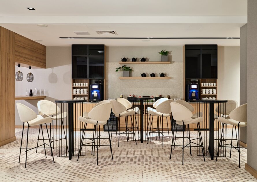 punkt z kawą i herbatą dla gości