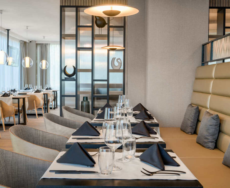 Daily restaurant room arrangement