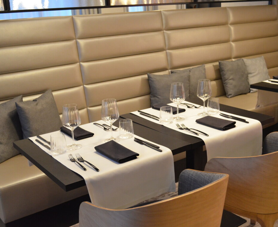 Restaurant by the Kraków Błonia – a place where taste meets the beauty of nature.