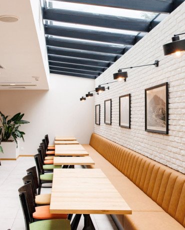 bistro restauracja menu dla dzieci góry wyjazd weekend stoliki dla dzieci