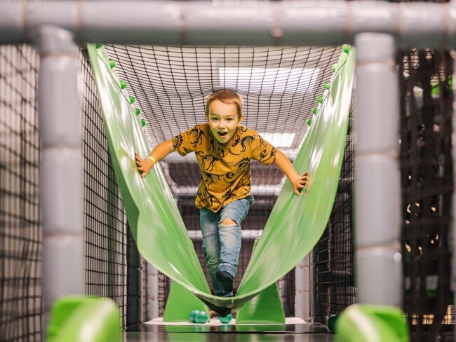 zabawa dzieci Karpacz hotel animacje kids concierge w górach warsztaty pokój zabaw