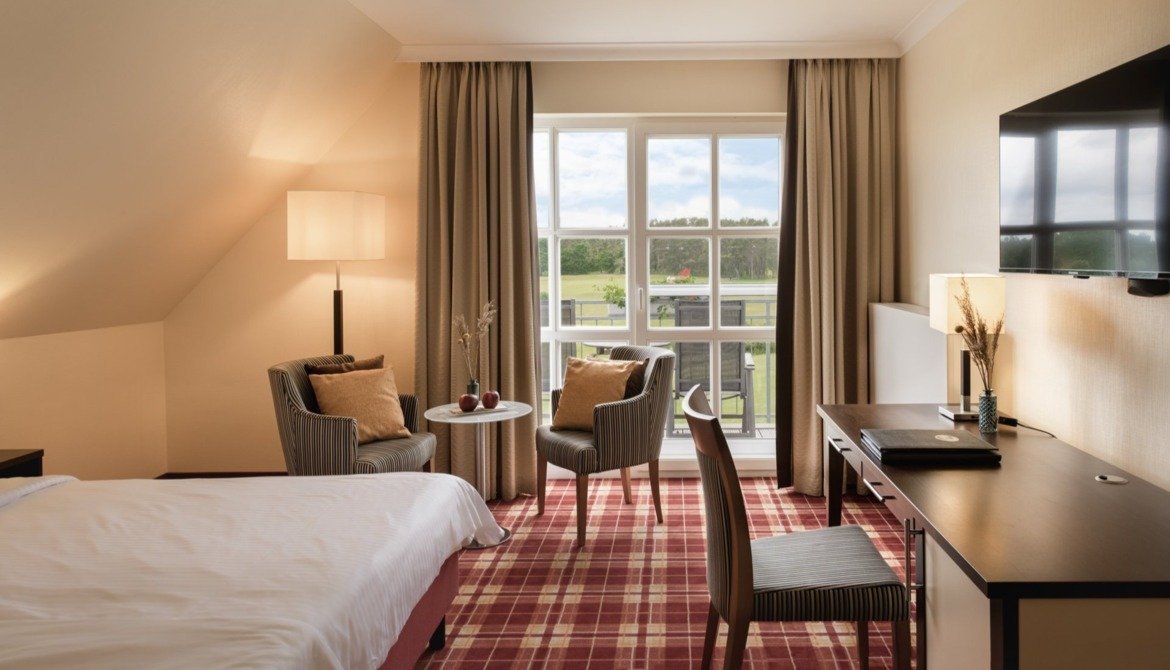 Komfort Doppelzimmer mit Golfplatzblick im 4 Sterne Hotel Usedom