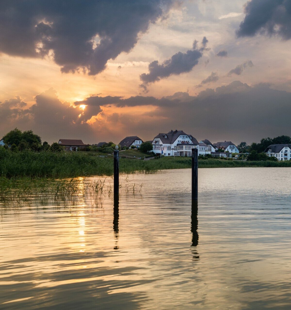 4 Sterne Resort Balmer See auf Usedom mit Blick auf das Haupthaus