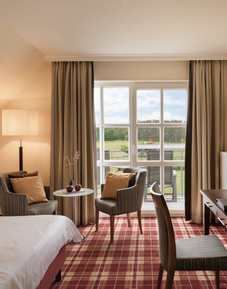 Komfort Doppelzimmer mit Golfplatzblick im 4 Sterne Hotel Usedom