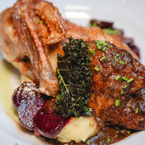 Juicy roasted duck with beetroot and mashed potatoes – Starodworcowa Restaurant