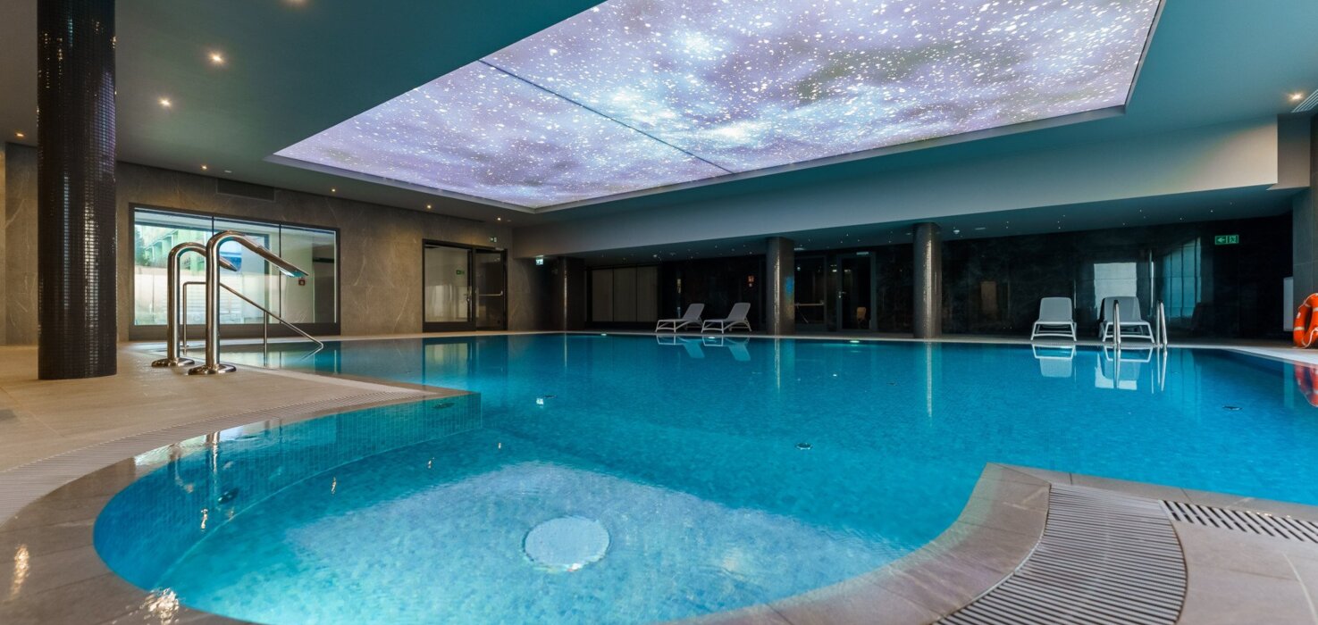 Factory Resort - Wellness & SPA - Basen i Sauny