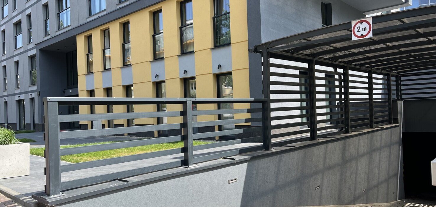 Factory Resort - Parking dla gości