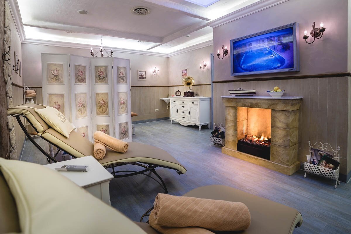 Medical Spa Suites Carlsbad Plaza Hotel