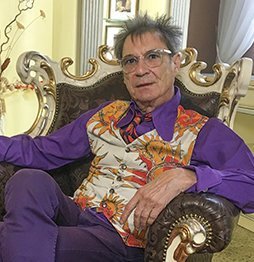 Trini Trimpop Carlsbad Plaza Hotel