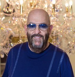 Michail Shufutinsky Carlsbad Plaza Hotel