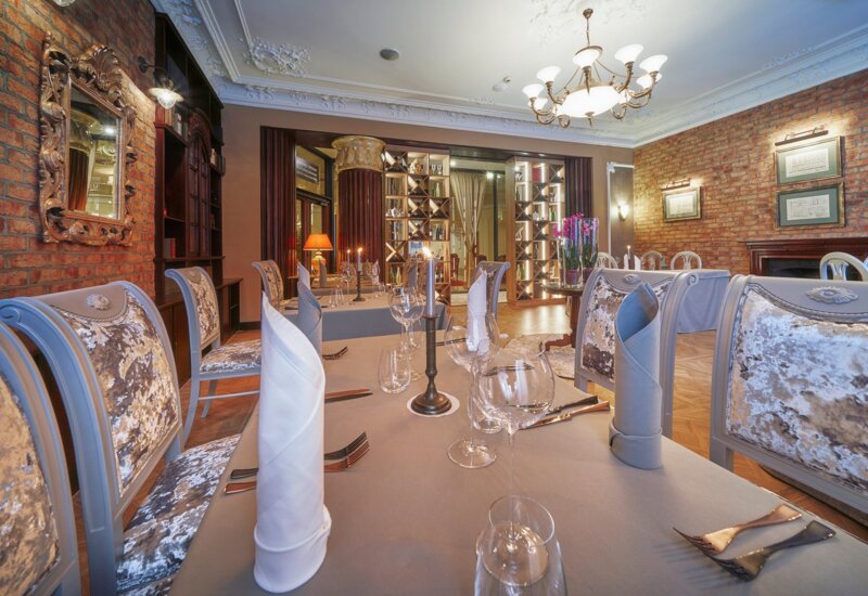 Restaurant Carlsbad Plaza