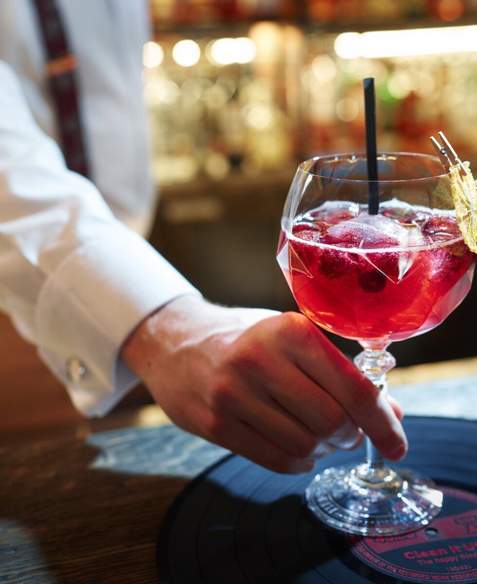 Drink v ID baru Hotel Carlsbad Plaza