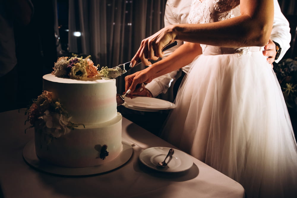 Bride and groom celebrating after choosing the right wedding venue in Bangkok
