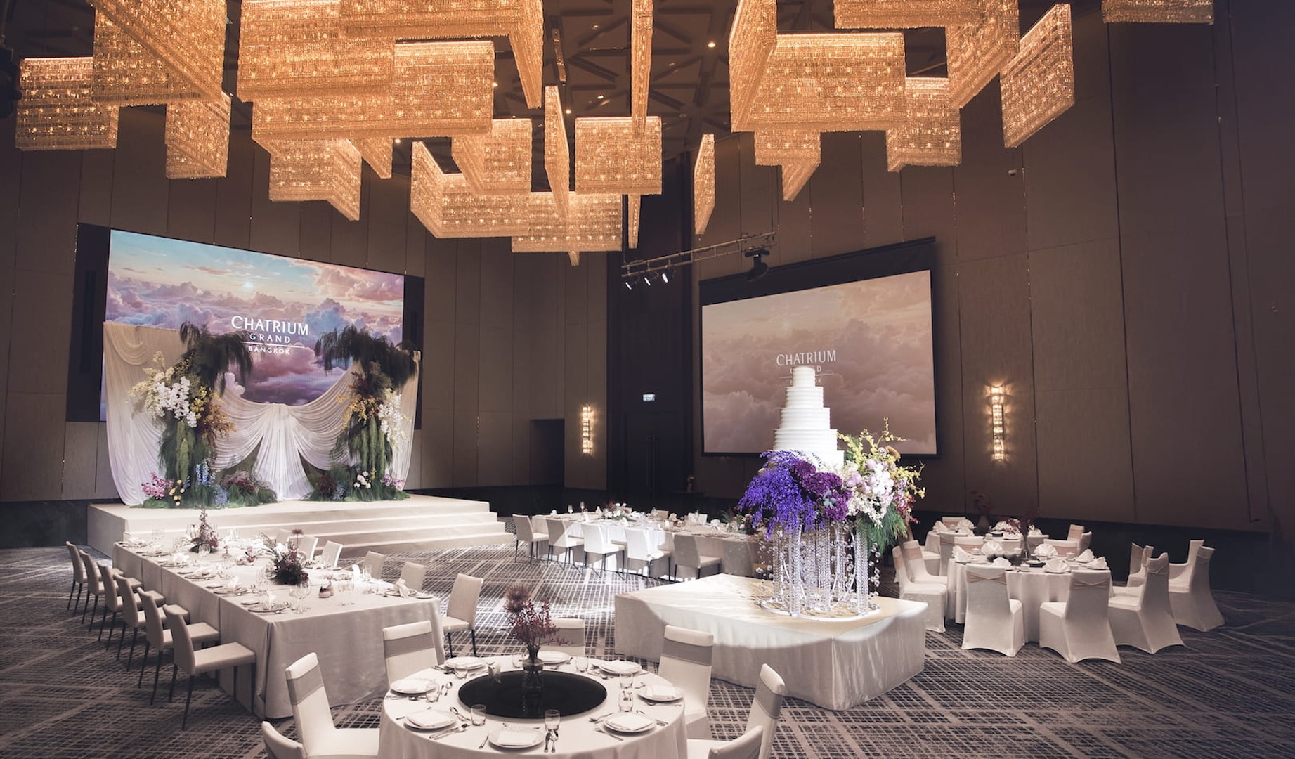 Elegant indoor wedding reception at Chatrium Grand Bangkok