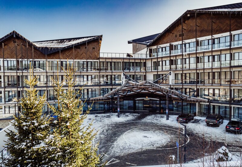 Entrance to Elements Hotel in winter