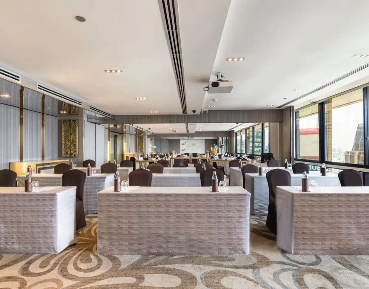 Heliconia meeting room