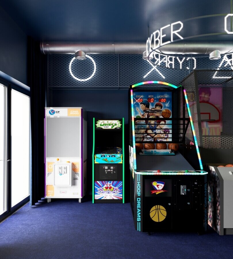 Hotelowa sala gier z neonowymi automatami, koszykarskim stołem 'Hoop Dreams', maszyną z nagrodami i nowoczesnym oświetleniem.