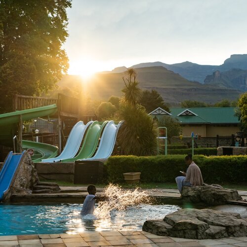 Gooderson Gooderson Drakensberg Gardens Home | Gooderson Drakensberg Gardens Golf ...