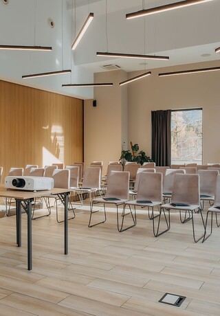 Konferencje w górach – sala konferencyjna w Green Mountain w Karpaczu.
