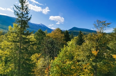 Panorama Karkonoszy widziana z Green Mountain w Karpaczu.