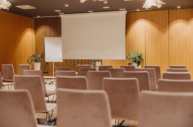 Hotel na konferencje w Karpaczu – sala konferencyjna w Green Mountain na Dolnym Śląsku.