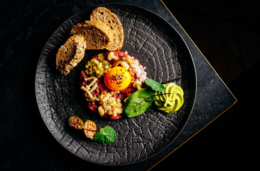 Danie w Lobby Café & Bar – restauracja w Green Mountain w Karpaczu.