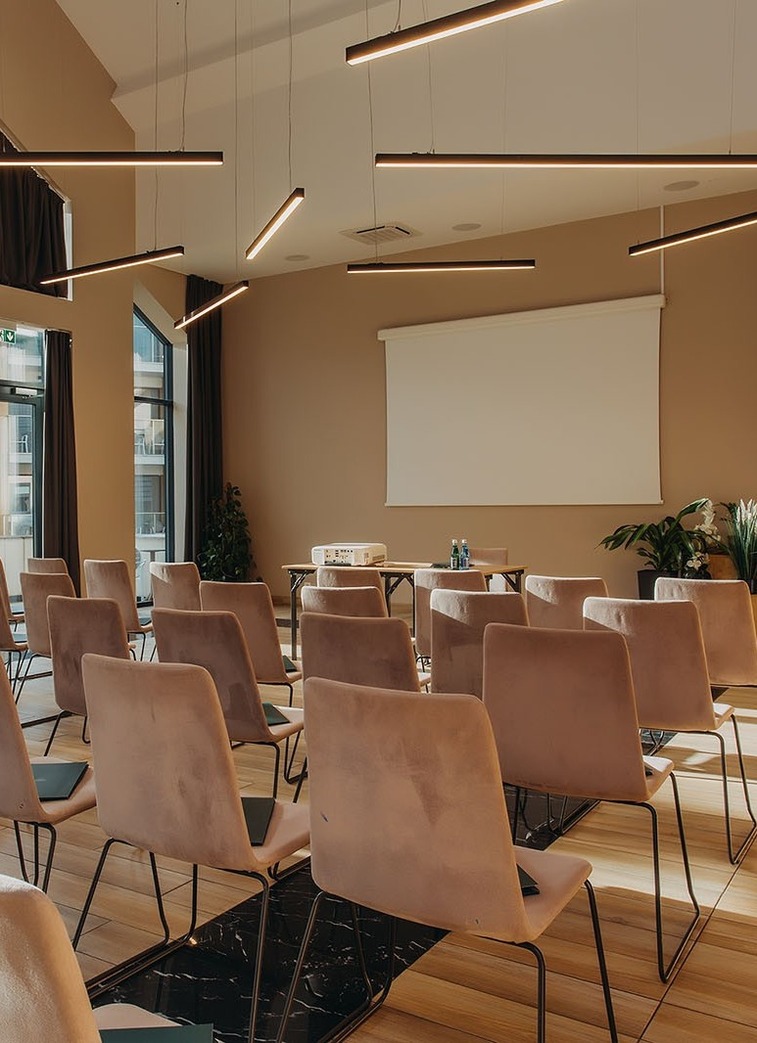 Hotel na konferencje w Karpaczu – przestrzeń na spotkania biznesowe i eventy firmowe.