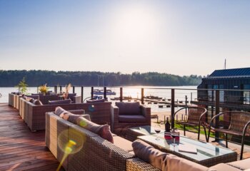 kurort kameralny mikołajki widok na jezioro