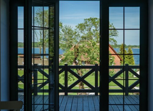 Stare Sady Port Mikołajki widok z pokoju