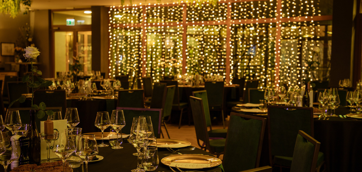 Prywatne eventy w górach. Kameralne wydarzenia premium, wysoki standard, kulinarne doświadczenia i spokojna atmosfera.