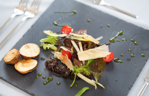 appetizer in restaurant