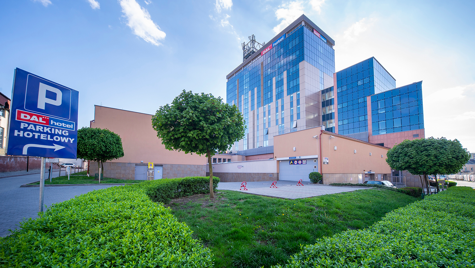 Hotel DAL – Exterior View of the Building