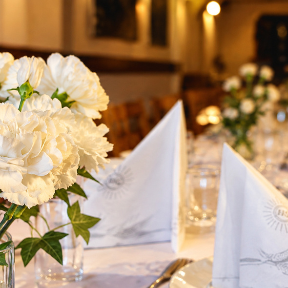 Stół przygotowany na przyjęcie w Restauracji Hotel Górsko