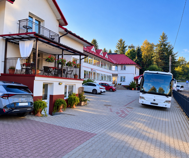 Hotel Górsko w Wieliczce – widok budynku od strony ulicy