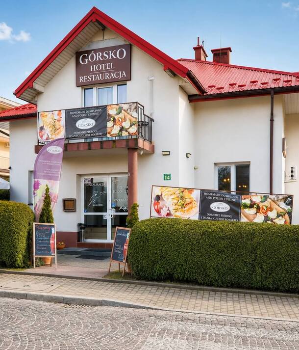 Wejście do Hotelu Górsko w Wieliczce