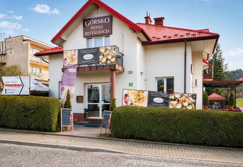Wejście do Hotelu Górsko w Wieliczce