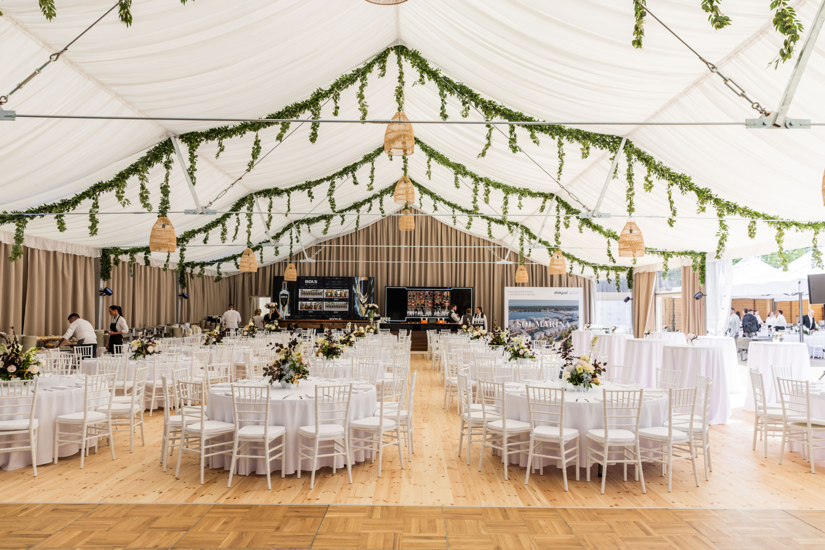 event tent
