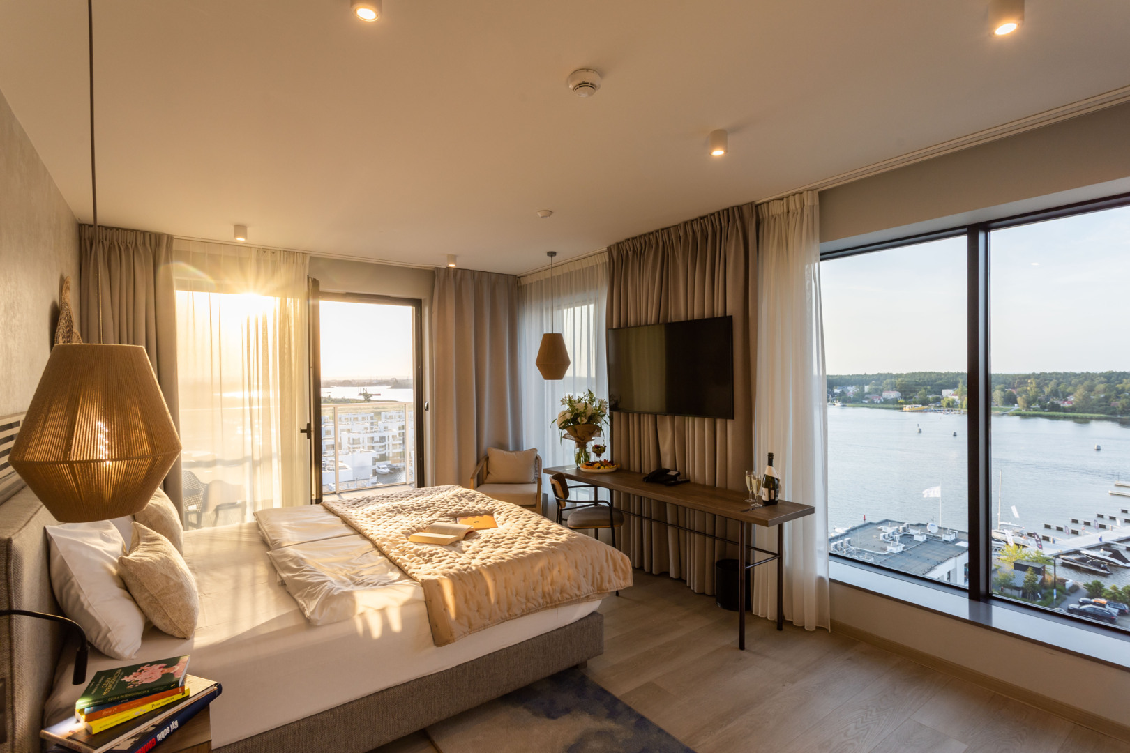 top floor signature