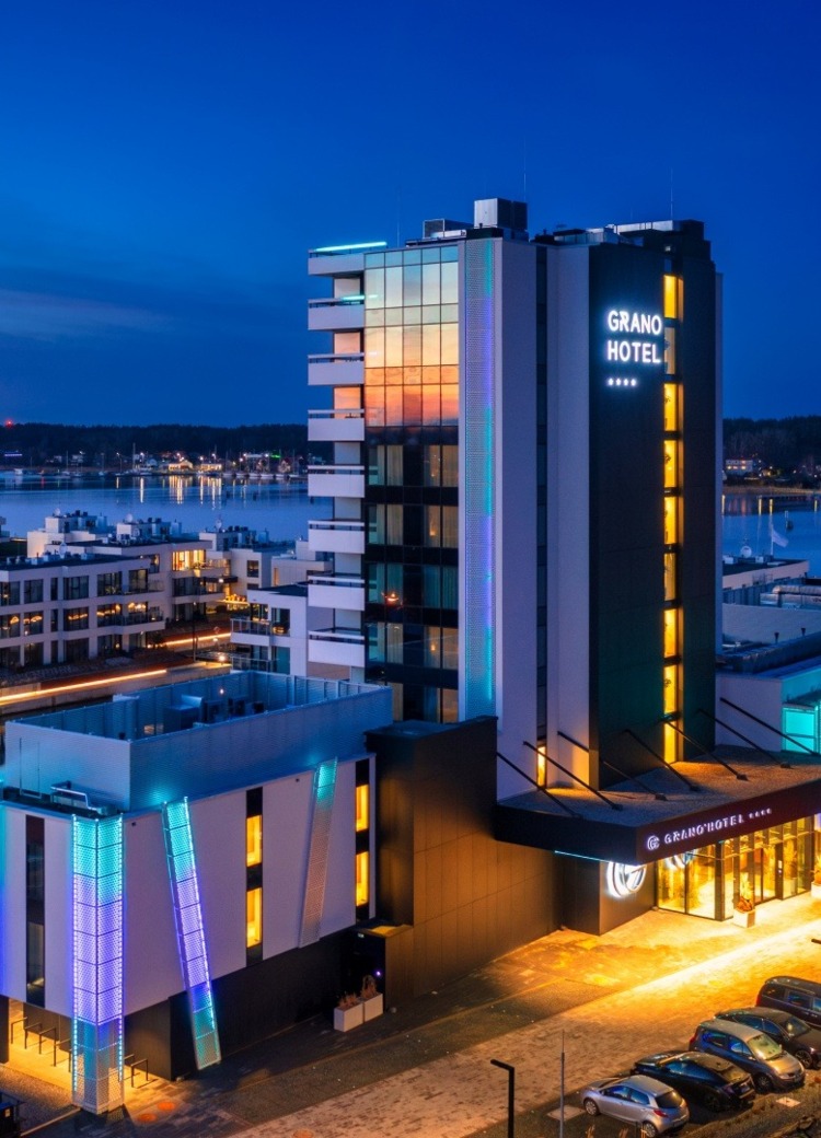 grano hotel solmarina