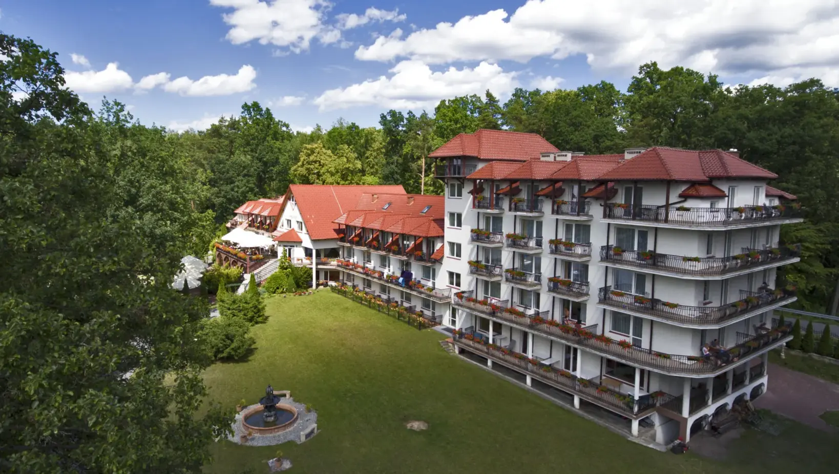 Hotel Nidzki - hotel nad jeziorem na Mazurach