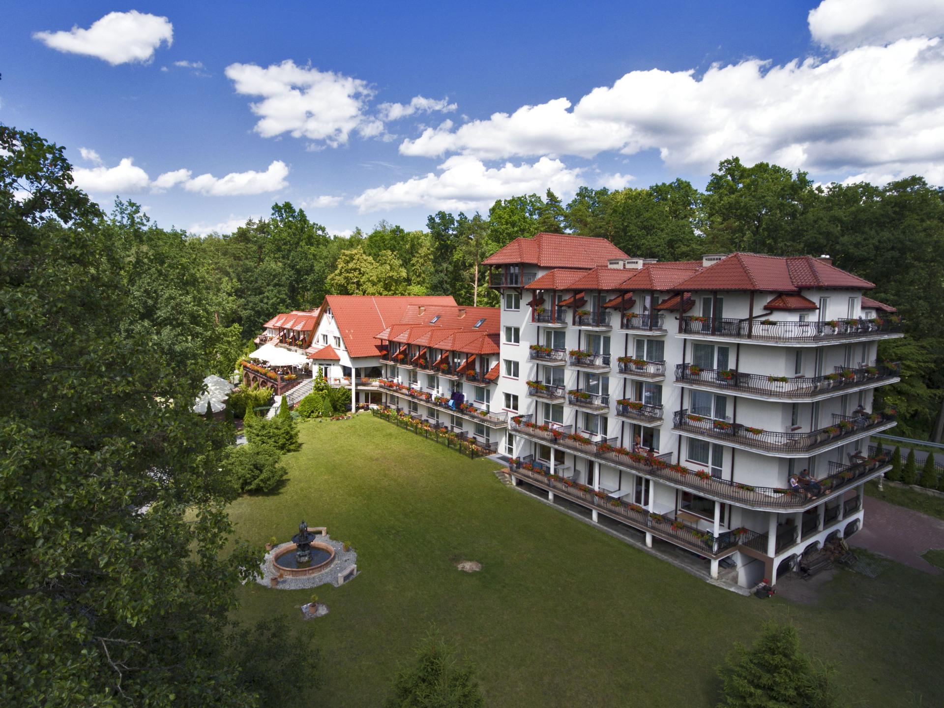 Hotel Nidzki - hotel nad jeziorem na Mazurach