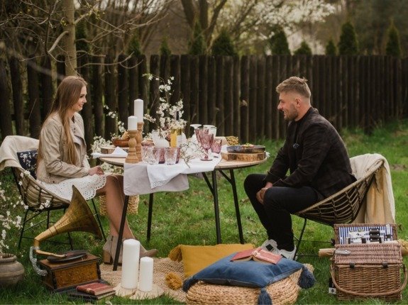 Romantyczna kolacja na świeżym powietrzu w Hotelu pod Warszawą