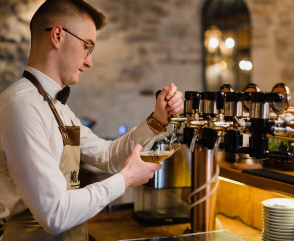 Hotel z browarem pod Warszawą