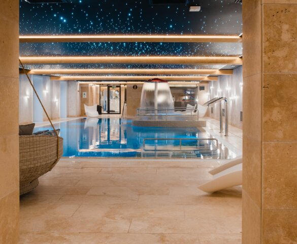 base dla dzieci w hotelu pod warszawą