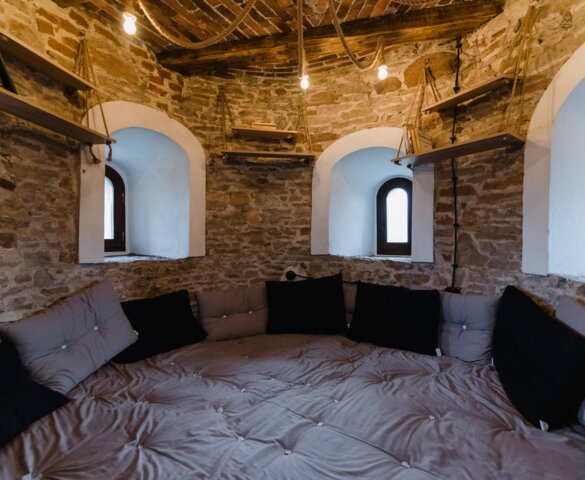 Noclegi w pustelni w Hotelu pod Warszawą