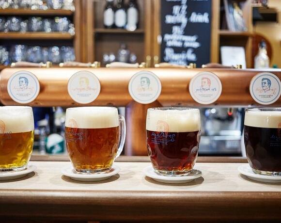 Ochutnávka řemeslných piv z rodinného pivovaru Morous v Hotelu Slunce Rýmařov v Jeseníkách od světlého ležáku po tmavé pivo s krémovou pěnou