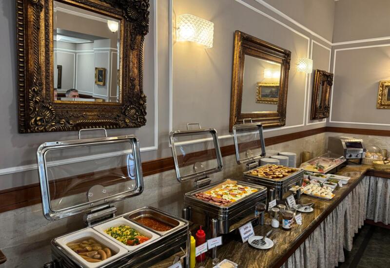 bufet śniadaniowy w hotelu Irys w Świnoujściu