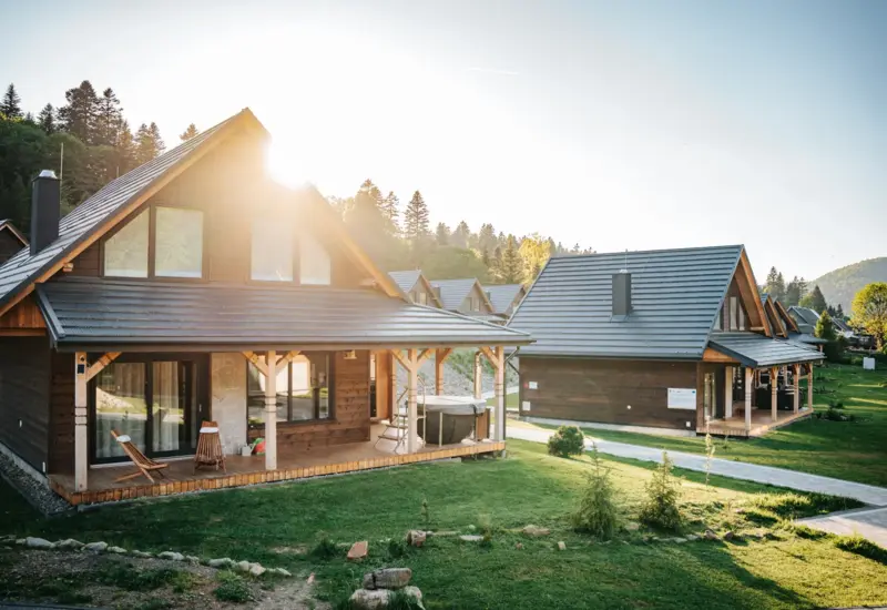 Domek wakacyjny z werandą i widokiem – Jabłonki Resort & SPA